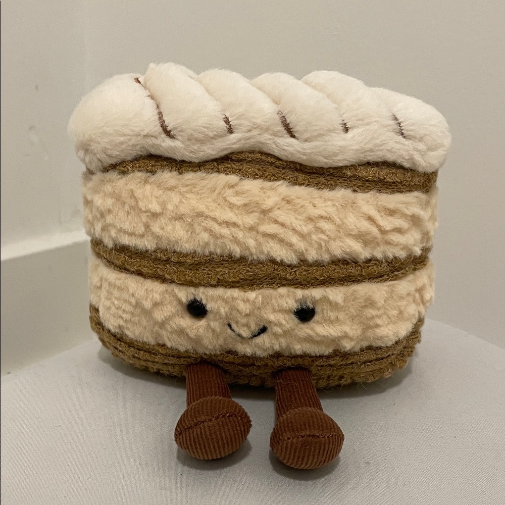 Jellycat Amuseables – Milie Mille-Feuille